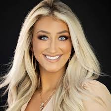 Madison Roberts's Instagram, Twitter & Facebook