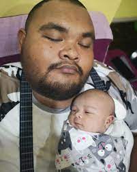 Dalam rangka pemilihan nama yang pas bagi anak lelaki baru lahir tentunya perlu diimbangi dengan penyebutan kata yuk, silahkan saja disimak nama bayi laki laki islami modern dan artinya berikut ini. Alhamdulillah Selesai Majlis Aqiqah Anak Saya Comel Baby Lepas Cukur Satu Johor