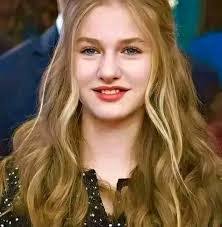 Jana Ramirez's Instagram, Twitter & Facebook