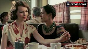 (b) finger tables and key locations for a net with nodes 0, 1, and 3, and keys 1, 2, and 6. Saffron Burrows Lesbian Fingering Scene Frida 0 09 Nudebase Com