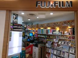 Located at hougang street 91 road in the hougang district. Singapore Service Photo Studio Fujifilm Digital Imaging Service Hougang 1 Nestia