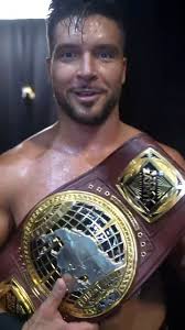 No time for celebrating for Giulia, Roxanne Perez has crashed the party! 👀  #WWENXT