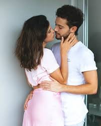 10 de junio de 2021 aunque cande molfese y ruggero pasquarelli se separaron hace tiempo, él fantasea con la posibilidad de volver a. Candemolfese Happy 5 Years Ruggeropasquarelli Anniversary 5years Ruggelaria Parejas Disney Ruggero