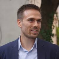 kompasbank Sales Department