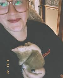 Abbie Holder's Instagram, Twitter & Facebook