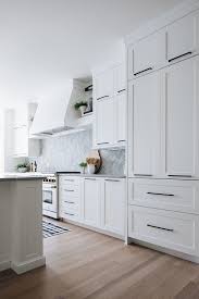 Quest metro frost assembled cabinets by fabuwood. Kitchen Hardware All Cabinet Pulls Were Placed Horizontally Kitchen Hardware Horizon Modern Kitchen Hardware White Modern Kitchen Modern Kitchen Cabinet Design