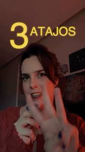 Tutorial de cómo vectorizar dibujos hechos a mano con Illustrator ✍🏻  #graphicdesign #diseñografico #design #diseño #branding #tutorial  #designtutorial #illustrator #adobe #illustratortutorial #creativeprocess