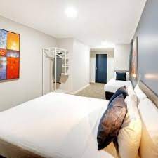 The hotel tries to give a boutique hotel feel but it does not really work. Leisure Inn Sydney Central In Chippendale Australia From 77 Photos Reviews Zenhotels Com