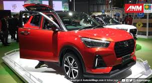 Kendati demikian ternyata beberapa diler daihatsu indonesia sudah membuka keran pemesanan rocky dengan. Tms 2019 Daihatsu Pajang Suv Kompak Baru Inikah Daihatsu Rocky Autonetmagz