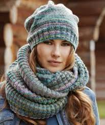 15 One-Skein Knitting Patterns for Beginners
