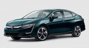 California and oregon residents can also choose the new clarity electric, which debuted halfway through last year. 2018 Honda Clarity Plug In Hybrid Charges In With 33 400 Msrp