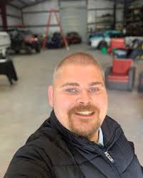 Bradley Carr (@bradley_carr_visual_arts_) • Instagram photos and videos