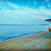 Actually made up of a number of smaller beaches, namely berawa beach, echo beach, batu bolong and nelayan beach which. D Nelayan Beach Resort Kuala Sungai Baru Melaka