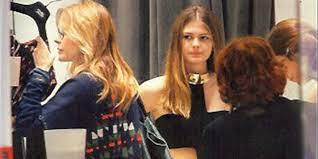 Maybe you would like to learn more about one of these? Deite Thn Tzenh Mpalatsinoy Na Dokimazei Royxa Gia To Rebegion