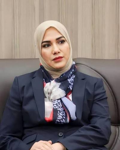 السلام عليكم ورحمة الله وبركاته اخوتي واحبتي طابت اوقاتكم بالخير والبركات  .. كما وعدنا جمهورنا الاعزاء اننا سنتابع اول باول جميع الطلبات التي قدمت  الى مكتبنا . فبعد اللقاء بمعالي وزير التربية