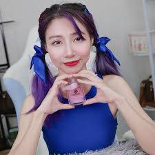 Wat dink Alex Schleur van Husqvarna se 272 kettingsaag? Hy vertel ons meer  wat dit so spesiaal maak, hoekom hy van die 61 na die 272 oorgegaan het en  dit nou al