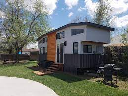 50 Tiny Houses You Can Rent On Airbnb In 2020 Tiny House Nation Tiny Houses For Rent Tiny Houses For Sale