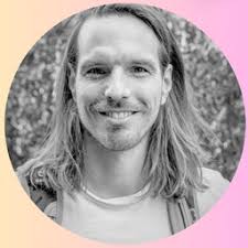 Mitarbeitende von Deuter Sport GmbH