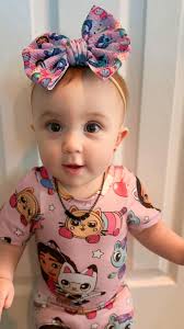 Cute outfit and accessories at the boutique