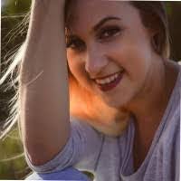 Jane Meszaros's Instagram, Twitter & Facebook