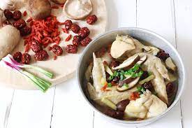 Ajaran islam atau adat orang melayu? 3 Menu Makanan Berpantang Yang Bagus Bagi Wanita Selepas Bersalin Jom Try Hello Doktor