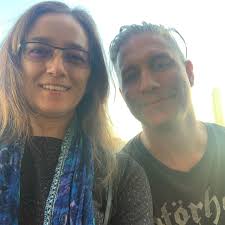 What newer year bucket seats fit in a 1993 c1500 without drilling holes?