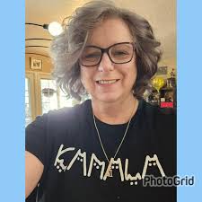 What kind of canes are recommended for hip replacement recovery?