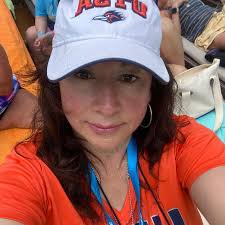 Hello! HELP! I am looking for somewhere to have a ceremony only for11/7 4  PM near downtown San Antonio. 25 guest. The place we had canceled