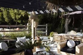 12x12 pavers with gravel between them. Jeremiah Brent Shares Expert Advice On Designing A Deck Architectural Digest