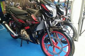 Sobat fumania, suzuki satria fu 150 new 2013 makin seger nihh dengan banyak perubahan baru. Baru Launching Besok Satria F150 Warna Baru Sudah Nongol Di Burtor 2017 Yuk Lihat Gridoto Com