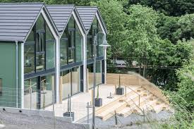 Dabei werden sehr große fonds aufgelegt, die mit verwaltungen der mitgliedsländer zuschüsse und fördermittel für projekte bis hin zur persönlichen berufsförderung finanzieren. Ferienhaus Projekt An Der Mosel Warum Wir Adults Only Anbieten