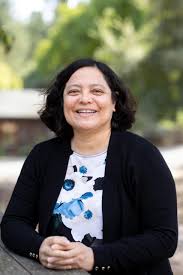 She was born on september 28th in holyoke, massachusetts to polish parents. Sabina Perez Womens Earth Alliance