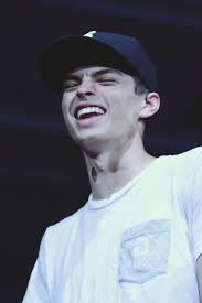 Iddi Sibomana (@iddi__sibo)