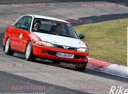 Insiden tersebut terjadi di stasiun kereta api kanjurmag, maharashtra, india. Proton Wira Teksi Lenjan Di Nurburgring Motoqar