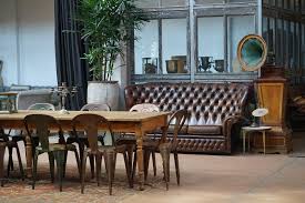 Click to see full answer in respect to this, do furniture stores pick up old furniture? Furniture Removal Full Service All Junk Solutions