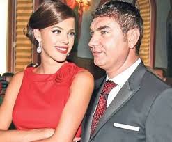 Stiri despre cristi borcea in siteul www.sport.ro. Incredibil Cristi Borcea I Ar Fi Cerut Fostei SoÈ›ii SÄƒ Nu Se AfiÈ™eze Cu AlÈ›i BÄƒrbaÈ›i Click Mobile