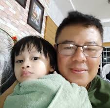 Pumanaw na ang neonatologist at frontliner sa Philippine General Hospital  na si Dr. Karen Abat-Senen kahapon matapos muling tamaan ng COVID-19. Hunyo  nang una siyang tamaan ng COVID-19. Ilang araw siyang na-admit