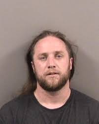 Travis Erwin's Instagram, Twitter & Facebook