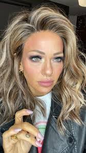 Betsy Rayner's Instagram, Twitter & Facebook