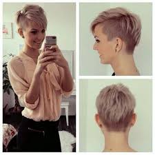 Haare undercut kurze haare frisur ideen haarschnitt kurz kurzhaarfrisuren damen undercut damen. Kurzhaarfrisuren 2018 Kurzhaarfrisuren Frisuren Kurzhaarfrisuren Undercut