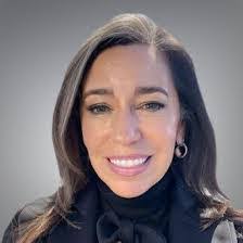 Carolyn Stalnaker's Instagram, Twitter & Facebook