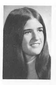 Lu Ann Conkel and Cindy McGraw ss RIVER DAYS NMERUP outa noutCk Cito RIVED