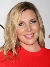 June Diane Raphael- spring or summer? : r/coloranalysis