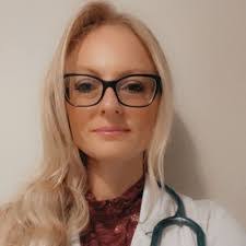 Jessica Hare's Instagram, Twitter & Facebook