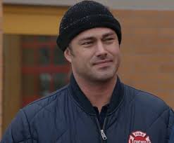 I need a message 💋 from a wonderful man that care for my feelings ❤️ ❤️ ❤️  to my future husband I know you are seeing my post say I love you