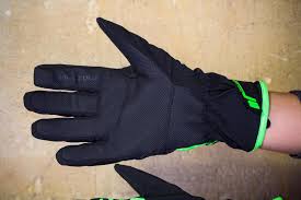 Review Pearl Izumi Unisex Pro Barrier Wxb Gloves Road Cc