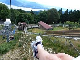 Vor allem bei touristinnen und touristen ist der panoramablick vom gipfel des fast 1500. Seilbahn Picture Of Cableway Stresa Mottarone Stresa Tripadvisor