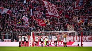 Bavyera derbisinde augsburg ile karşılaşacak bayern münih'te savunma oyuncusu nianzou cezalı. Bundesliga Derby Gegen Fc Bayern Fur Den Fca Reicht Es Nicht Zum Partycrasher Augsburger Allgemeine