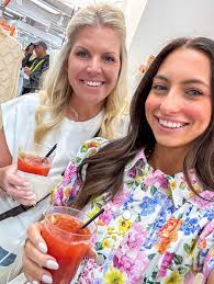 HAPPY BIRTHDAY TO OUR BOSS LADY🎉🎉🎉 Wishing you the best day ever!! Love  you more than you love dogs🩷🩷🩷