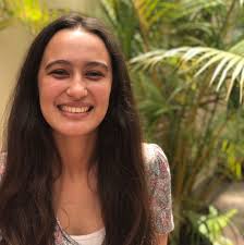 Bianca Earl's Instagram, Twitter & Facebook